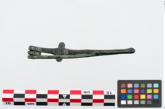 Foto von Bronzezweiknopffibel (NHMW-PRAE-025047)